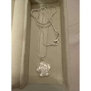 DOTEFFIL 925 Sterling Silver Rose Flower Pendant Necklace Wedding Jewelry